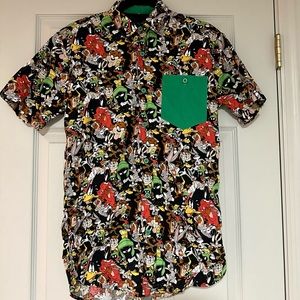 Looney Tunes Shirt- Size Small